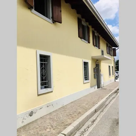 30&lode, Mini In Zona Tranquilla Lägenhet Udine